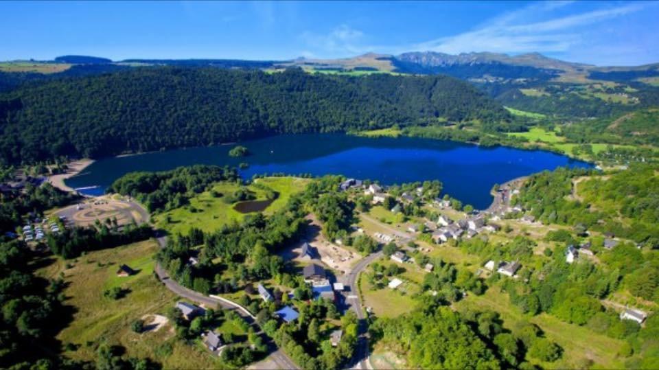 Villa Maria Chambon-sur-Lac Exterior photo